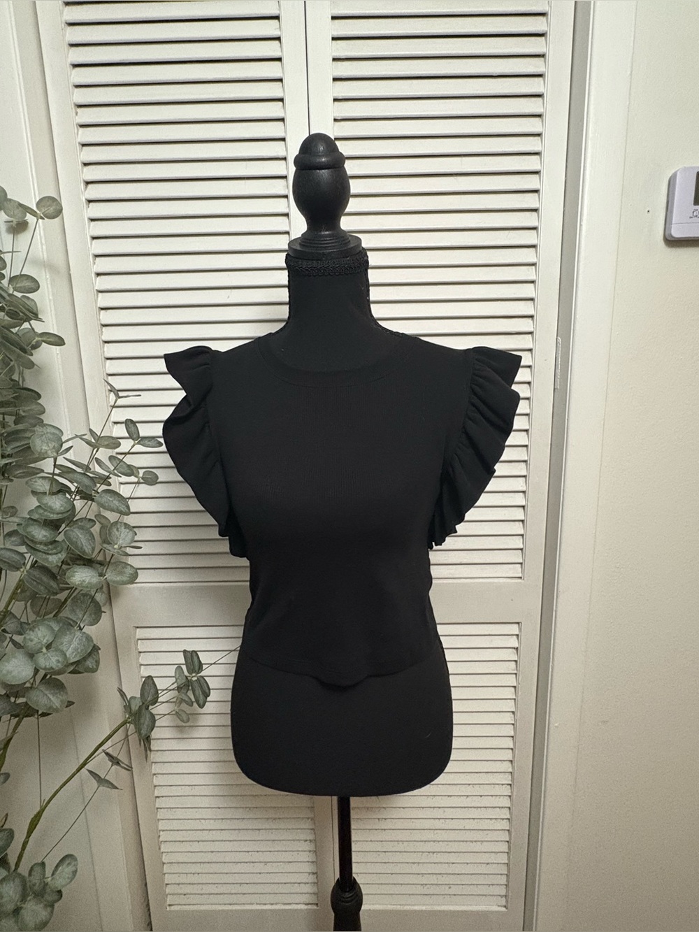 Zara Black Ruffle Sleeve Short-Sleeve Top